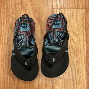 Reef Tropical Black and Blue Kids Flip Flops